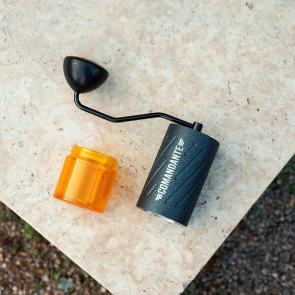 C60 Nautulus Blue Action B02 03