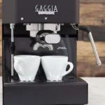 Gaggia Classic Pro E24 Thunder Black: גוף עשוי נירוסטה בגימור שחור