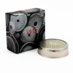 תקריב חורי הסינון המדויקים של מסנן מקלחת IMS Competition E61