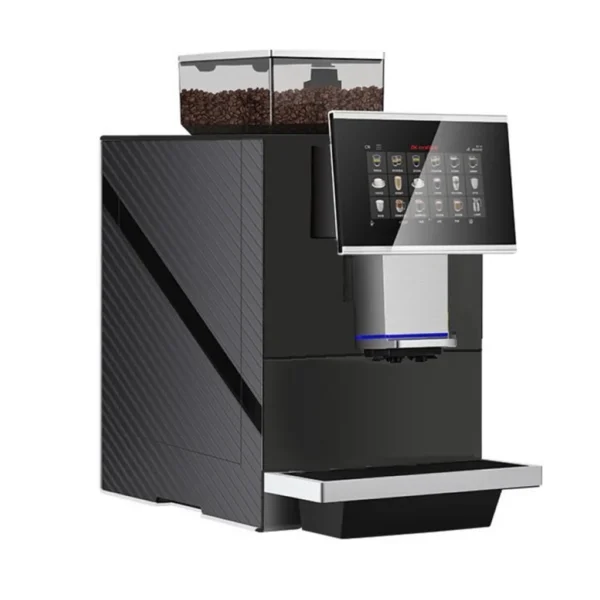 חיבורי מים וחשמל בחלק האחורי של מכונת Dr. Coffee F15