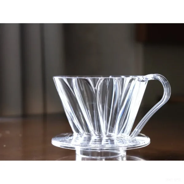 טפטפת קפה Cafec Flower Dripper Oval 102 - מבט צדדי המציג את עיצוב עלי הכותרת הייחודי של הדריפר