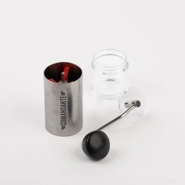 מטחנת Comandante C40 Lab Series Hammerhead מפורקת לגוף, ידית וצנצנת