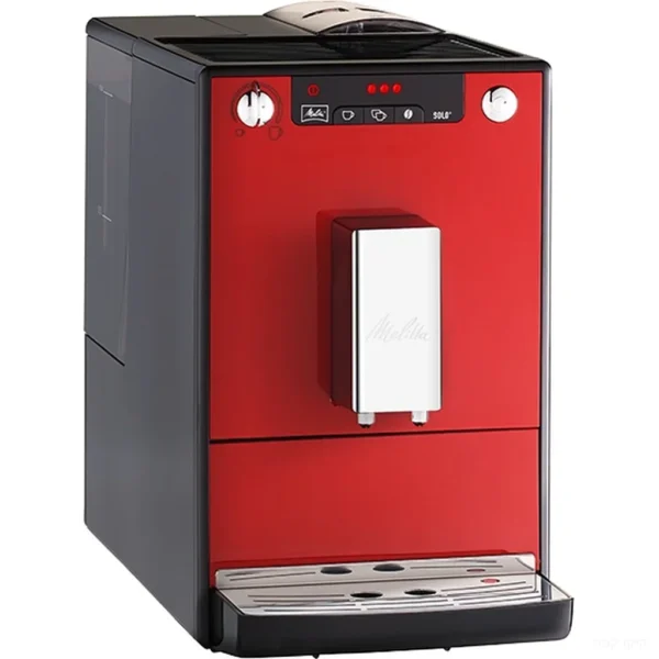 מכונת קפה אוטומטית Melitta Solo Chili Red בזווית שלושה רבעים, חזית אדומה ודפנות שחורות