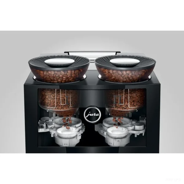 Jura GIGA 10 - מבט פנימי על שתי המטחנות הקרמיות ושני מיכלי הפולים המלאים