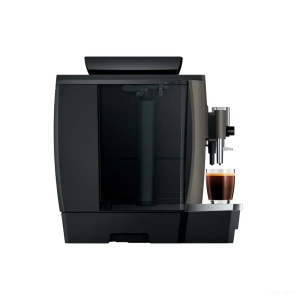 מכונת קפה אוטומטית Jura W8 Dark Inox - מבט צד עם מיכל המים השקוף ופילטר CLARIS